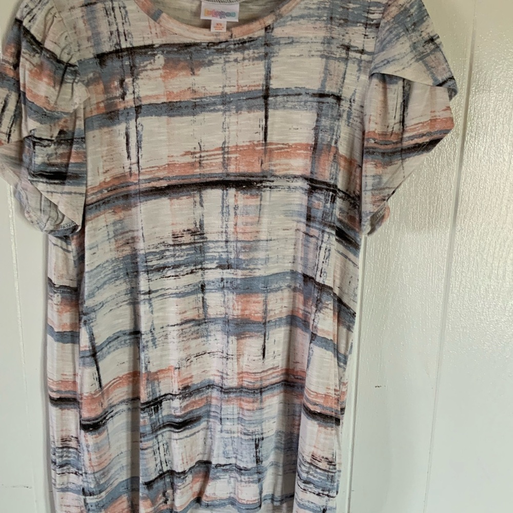 Striped Short Sleeve TopLuLaRoe size XS